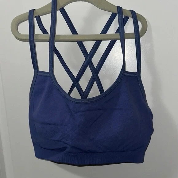 Peloton nux workout set - Picture 6 of 7